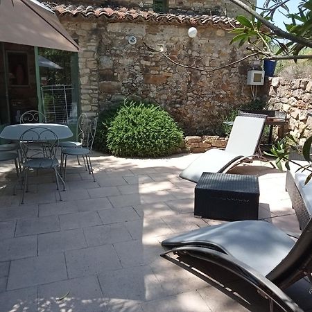 Domaine Du Moulin De Cors Hotel La Roque-sur-Ceze Exterior photo
